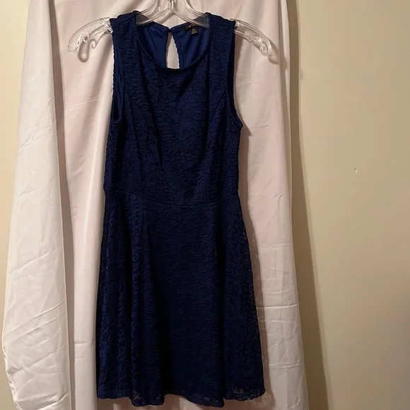 chinese dress ladies Vintage 2000s City Triangles Blue Sparkly Midi Dress